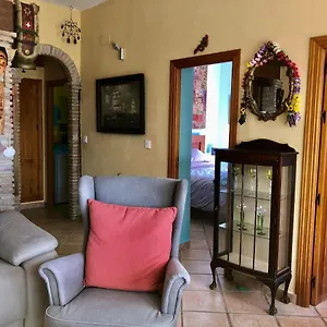 https://a-home-from-home-with-stunning-views-fibre-optic.1costadelsol.com